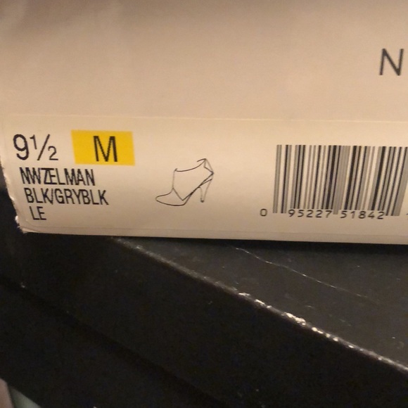 Black calf skin leather shoe booties  w/ heel new in box - Picture 7 of 7